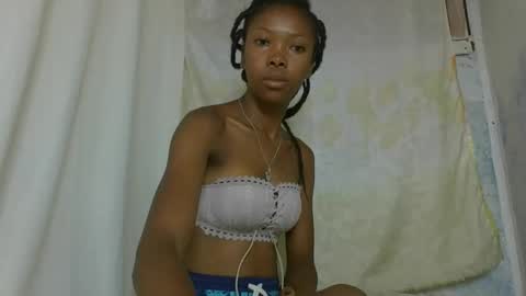 chariola0101 online show from 01.26.25