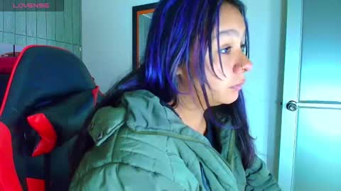 Snapshot of charis_21 chatting on 02.26.26 charis 2 online show from 02.26.26