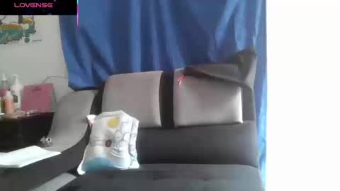 Snapshot of charis_21 chatting on 03.14.26 charis 2 online show from 03.14.26