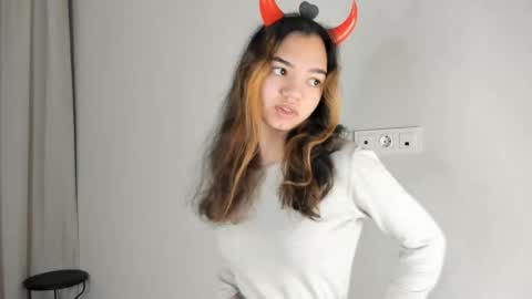 MIchelle online show from 11.26.25