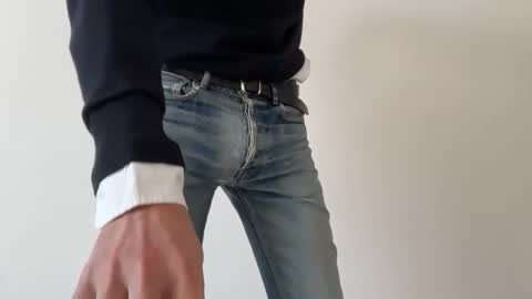 Snapshot of charlesdeparis chatting on 11.03.25 charles online show from 11.03.25