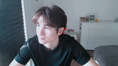 charleshanson69 online show from 10.10.25