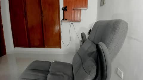 Snapshot of charley_morgan chatting on 02.20.25 charley_morgan online show from 02.20.25