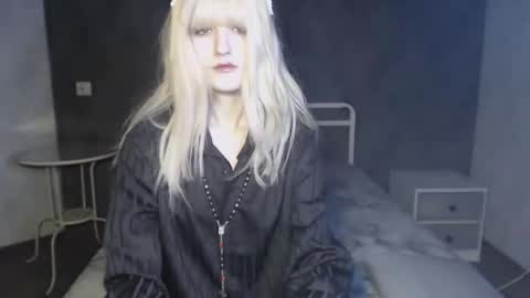 Snapshot of charlie_crystal chatting on 02.07.26 Charlie online show from 02.07.26