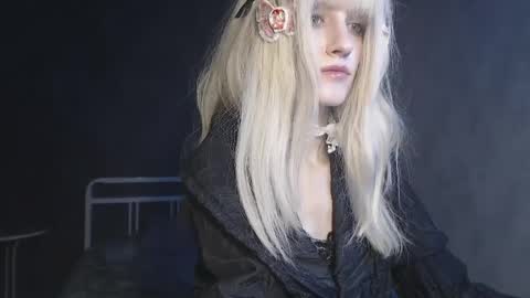 Snapshot of charlie_crystal chatting on 03.31.26 Charlie online show from 03.31.26