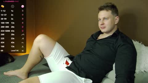 Snapshot of charlie_smiley chatting on 09.28.25 Charlie Smiley online show from 09.28.25