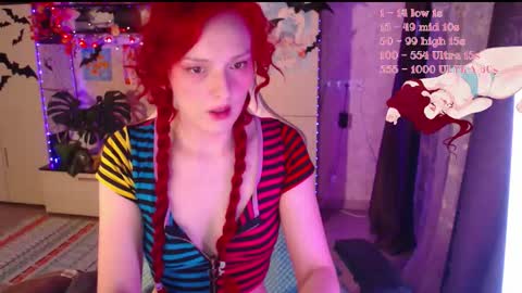 Snapshot of charlie_wtf chatting on 10.26.25 charlie online show from 10.26.25