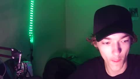 Snapshot of charlied09302 chatting on 10.27.25 char sexiness online show from 10.27.25