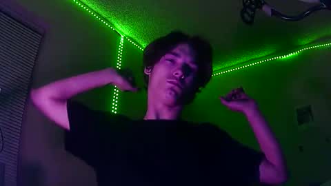 Snapshot of charlied09302 chatting on 10.31.25 char sexiness online show from 10.31.25