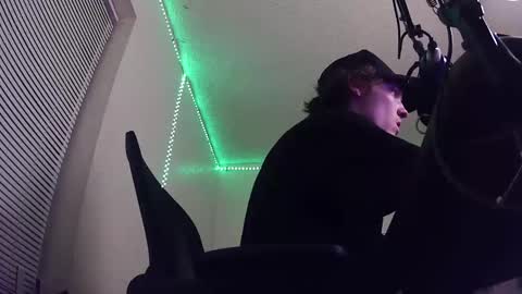 Snapshot of charlied09302 chatting on 11.04.25 char sexiness online show from 11.04.25