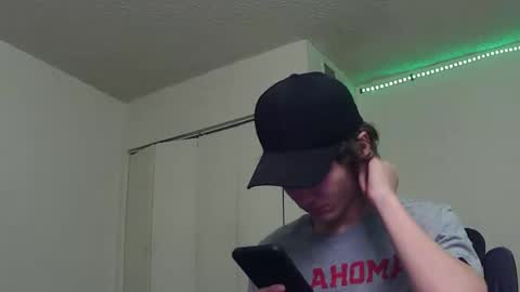 Snapshot of charlied09302 chatting on 11.15.25 char sexiness online show from 11.15.25