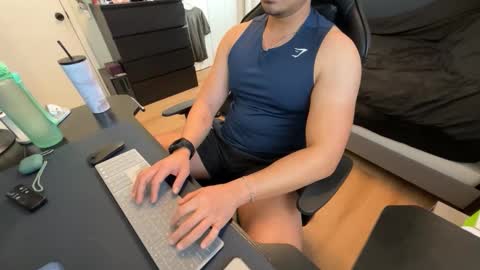 charliekkw online show from 02.01.26