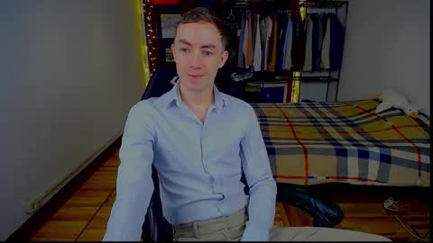 Snapshot of charlieseyer chatting on 02.13.26 carlos reyes online show from 02.13.26