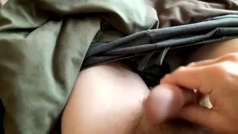 Snapshot of charlieskybloke chatting on 11.30.25 charlieskybloke online show from 11.30.25