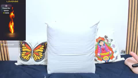 Charlize online show from 03.25.26