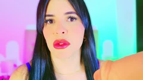 Charloott Evans online show from 11.11.25