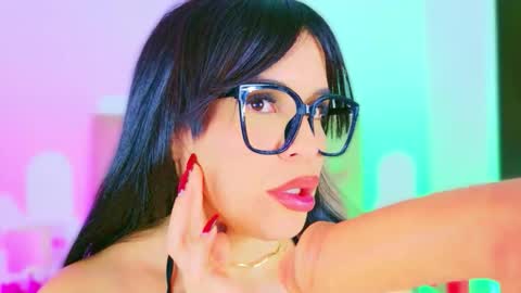 Charloott Evans online show from 11.27.25