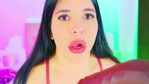 Snapshot of charlootteevans chatting on 04.14.26 Charloott Evans online show from 04.14.26