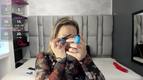 Charlot milf online show from 02.10.26