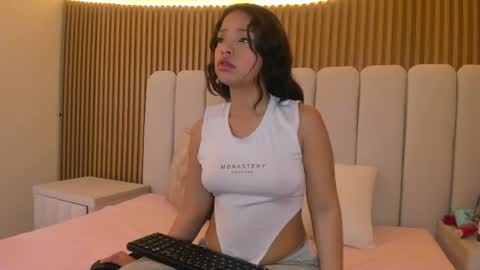 charlotaura online show from 06.01.26