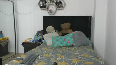 charlotte_027 online show from 01.25.25