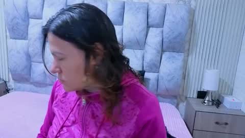 charlotte online show from 11.06.25