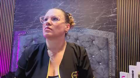 charlotte online show from 11.20.25