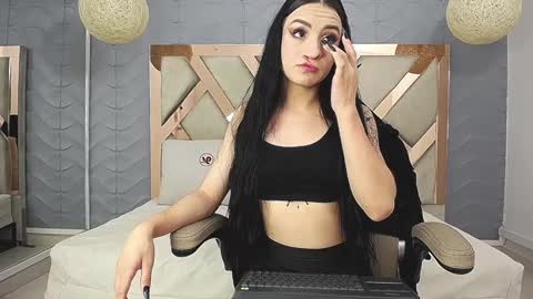 Snapshot of charlotte_colee chatting on 12.05.24 Charlotte colee online show from 12.05.24