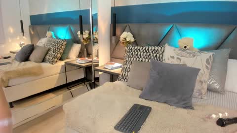 Charlotte online show from 01.17.25