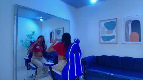 Snapshot of charlotte_etthan chatting on 03.04.25 Charlotte online show from 03.04.25