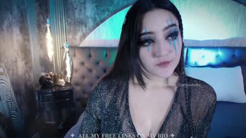 Charlotte online show from 01.24.25