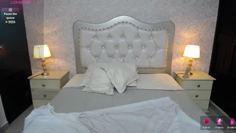 Snapshot of charlotte_gonsalez chatting on 12.12.24 Charlotte online show from 12.12.24