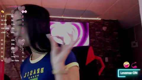 Charlotte  online show from 01.07.26