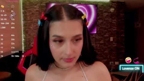 Snapshot of charlotte_greys chatting on 05.09.26 Charlotte online show from 05.09.26