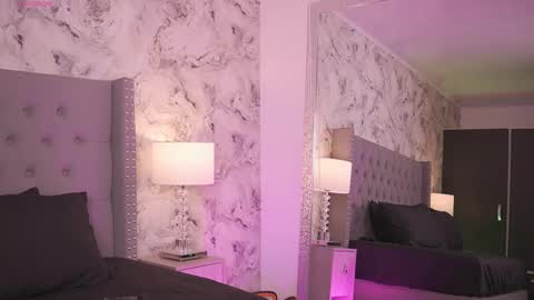 Snapshot of charlotte_harriz chatting on 02.28.25 Charlotte online show from 02.28.25