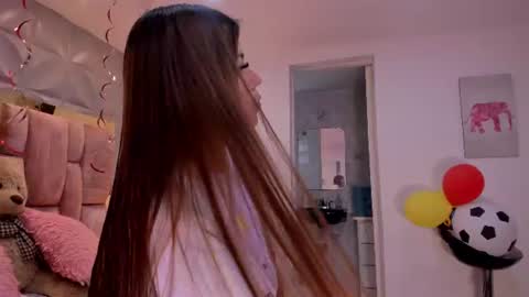 Snapshot of charlotte_icee chatting on 06.30.26 Charlotte Icee online show from 06.30.26