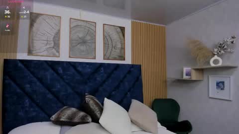 Snapshot of charlotte_mayers chatting on 05.12.26 Charlotte Mayers online show from 05.12.26