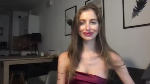 Charlotte Roche online show from 09.30.25