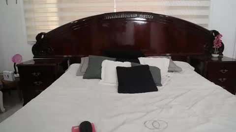 Charlotte   online show from 11.18.25