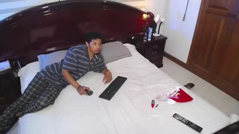 Charlotte   online show from 12.14.25