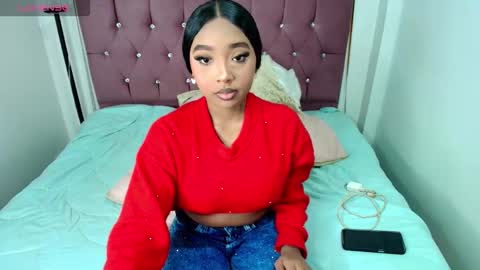 Snapshot of charlotte_walker1 chatting on 11.04.25 charlotte_walker1 online show from 11.04.25