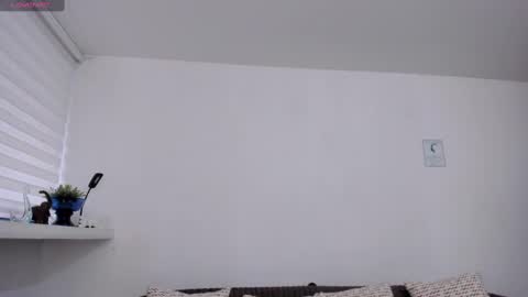 Snapshot of charlotte_whitee1 chatting on 02.22.25 Charlotte Everyday From 0700 to 1300 Col Time online show from 02.22.25