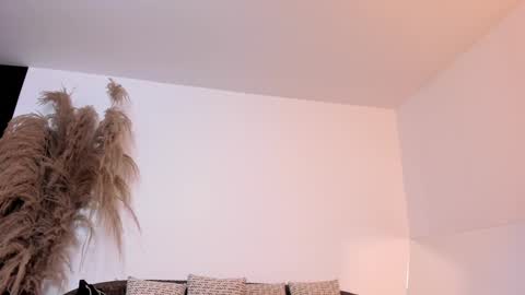 Snapshot of charlotte_whitee1 chatting on 03.08.25 Charlotte Everyday From 0700 to 1300 Col Time online show from 03.08.25