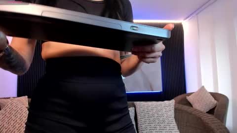 Snapshot of charlotte_whitee1 chatting on 09.19.25 Charlotte Everyday From 0700 to 1300 Col Time online show from 09.19.25