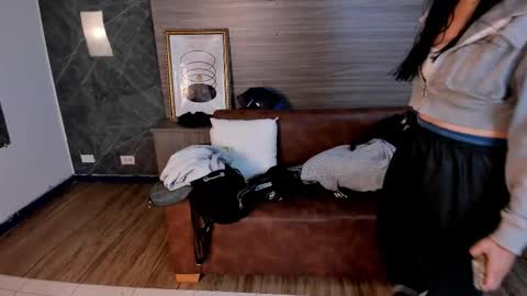 Snapshot of charlotte_whitee1 chatting on 10.03.25 Charlotte Everyday From 0700 to 1300 Col Time online show from 10.03.25