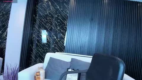 Snapshot of charlotte_whitee1 chatting on 10.07.25 Charlotte Everyday From 0700 to 1300 Col Time online show from 10.07.25