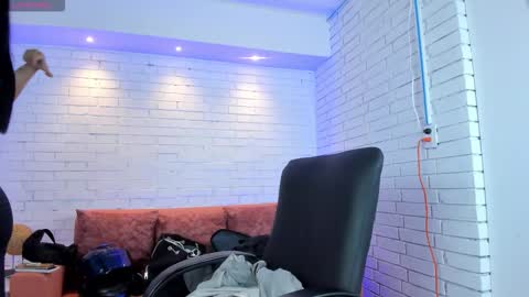 Snapshot of charlotte_whitee1 chatting on 10.09.25 Charlotte Everyday From 0700 to 1300 Col Time online show from 10.09.25