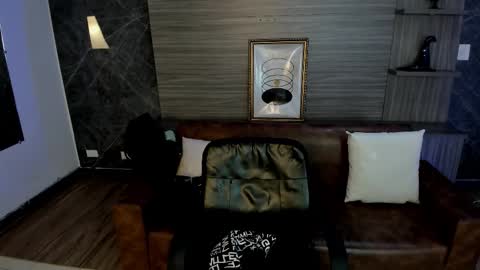 Snapshot of charlotte_whitee1 chatting on 10.15.25 Charlotte Everyday From 0700 to 1300 Col Time online show from 10.15.25