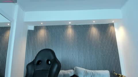 Snapshot of charlotte_whitee1 chatting on 10.20.25 Charlotte Everyday From 0700 to 1300 Col Time online show from 10.20.25