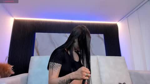 Snapshot of charlotte_whitee1 chatting on 11.25.25 Charlotte Everyday From 0700 to 1300 Col Time online show from 11.25.25